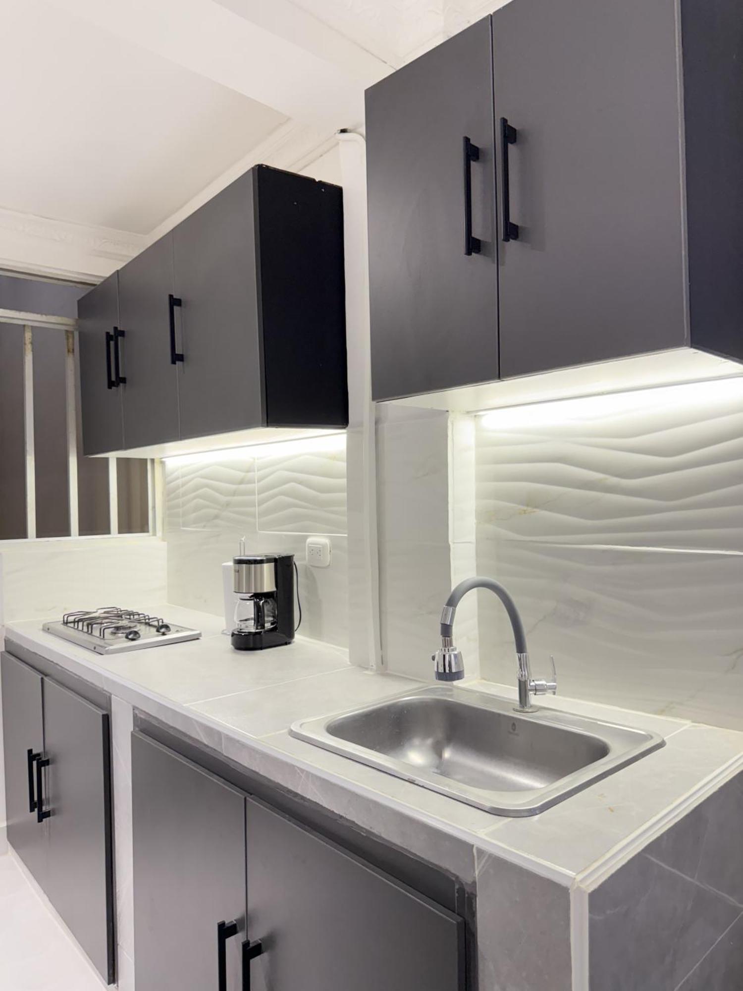 Loft Host Partner Cerca Al Aeropuerto,Expofuturo Y Ukumari Apartment Перейра Екстериор снимка